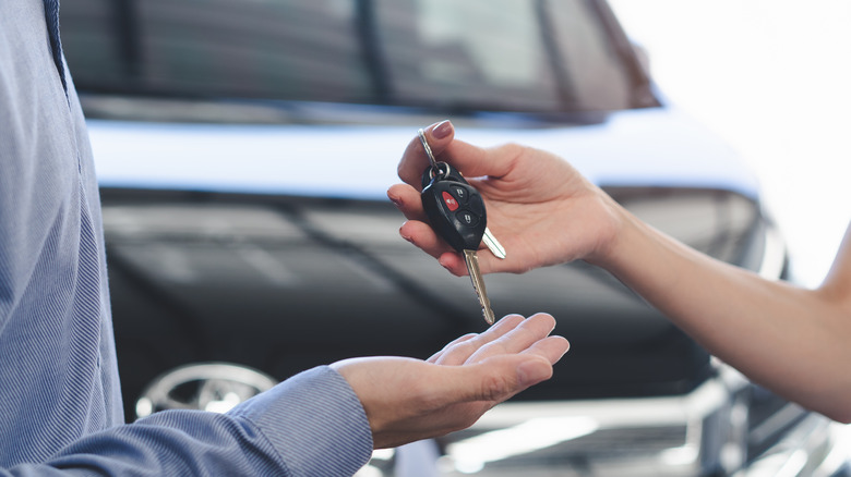 How To Look The Right Car Rental Company In Sharjah