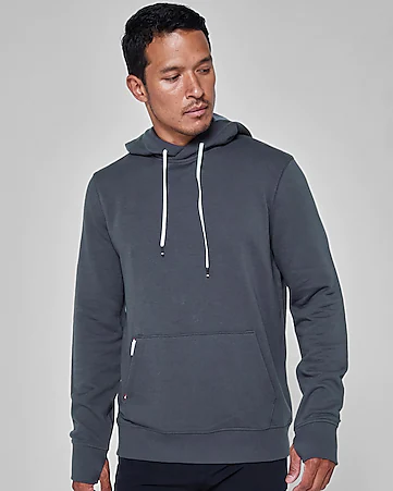 Decent Hoodie Why it has become a Staple in Fashion