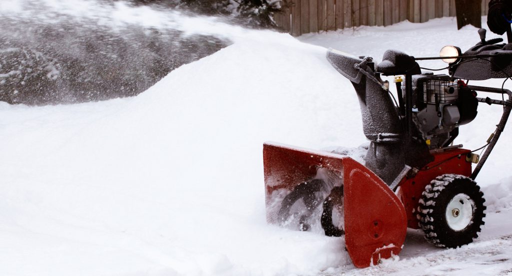 Snow removal services in Thornhill